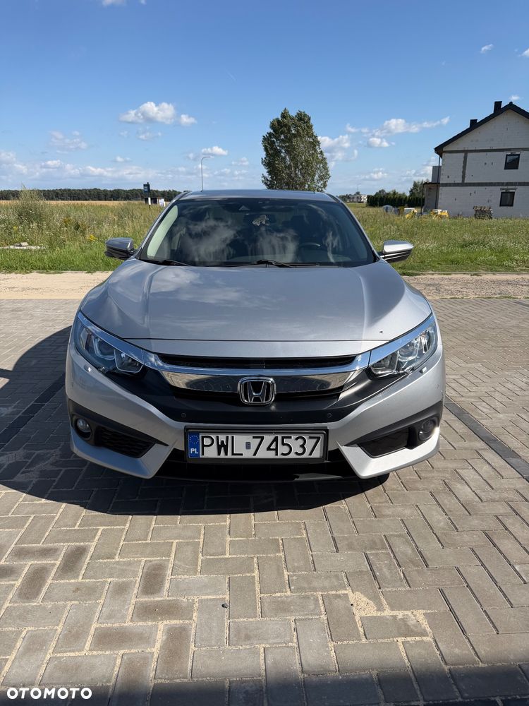 Honda Civic 1.5 T Executive CVT - 23