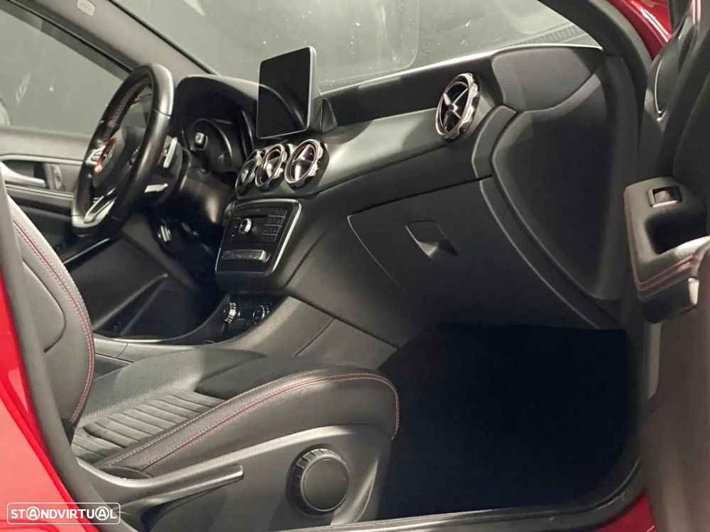 Mercedes-Benz GLA 220 - 5