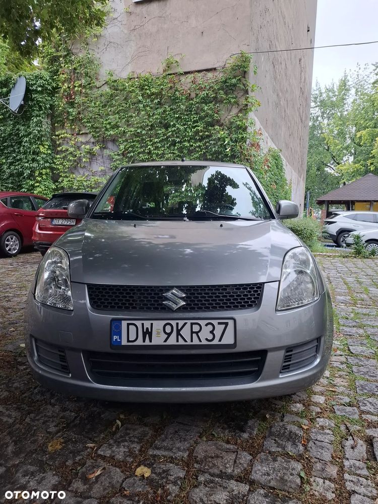 Suzuki Swift - 9