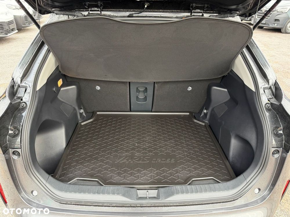 Toyota Yaris Cross Hybrid 1.5 Executive - 34