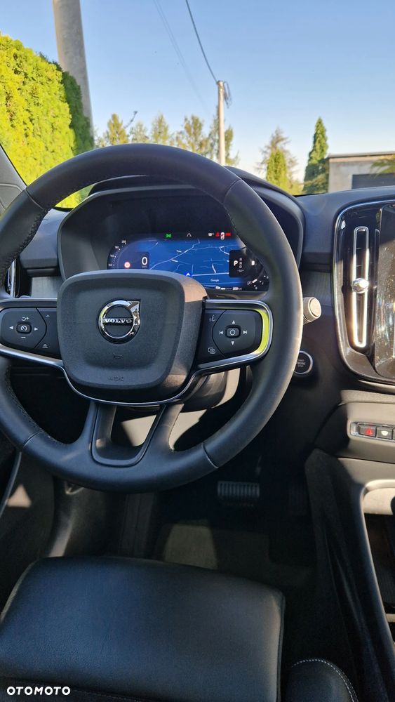 Volvo XC 40 B5 AWD Ultimate Dark - 15