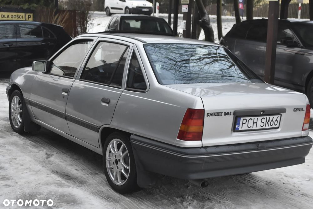 Opel Kadett - 5