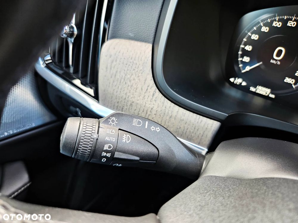 Volvo S90 - 15