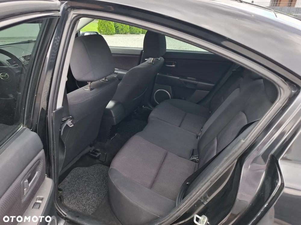 Mazda 3 - 16