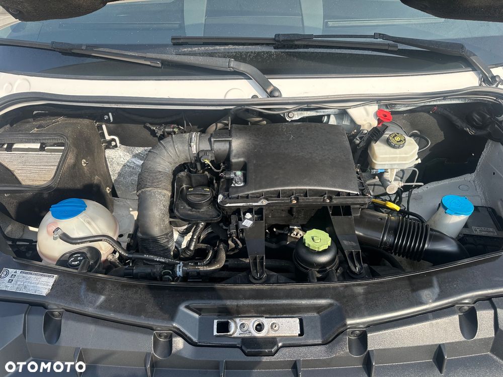 Volkswagen Crafter - 13