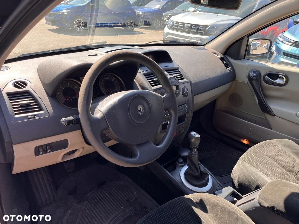 Renault Megane 1.9 dCi Expression - 6