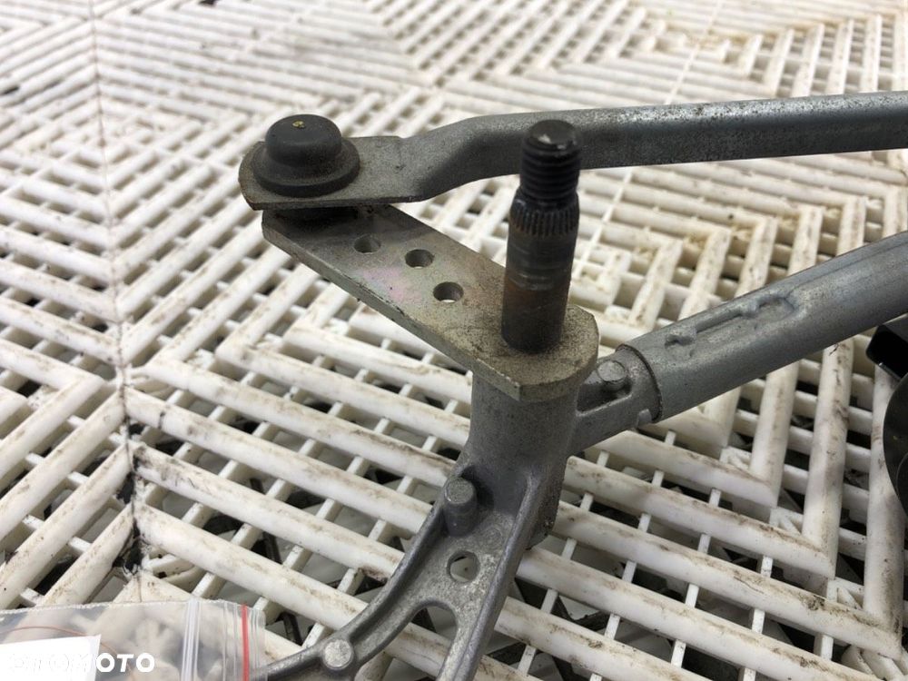 MECHANIZM WYCIERACZEK PRZÓD - 199.00 PLN - BMW 5 (G30, F90) 2016 - 2022 540 d xDrive 235 kW [320 - 5