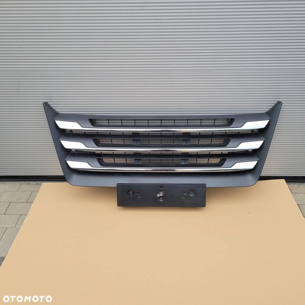 GRILL CHROM ZDERZAKA MAN TG3 ORYGINAŁ 81416146085 - 1