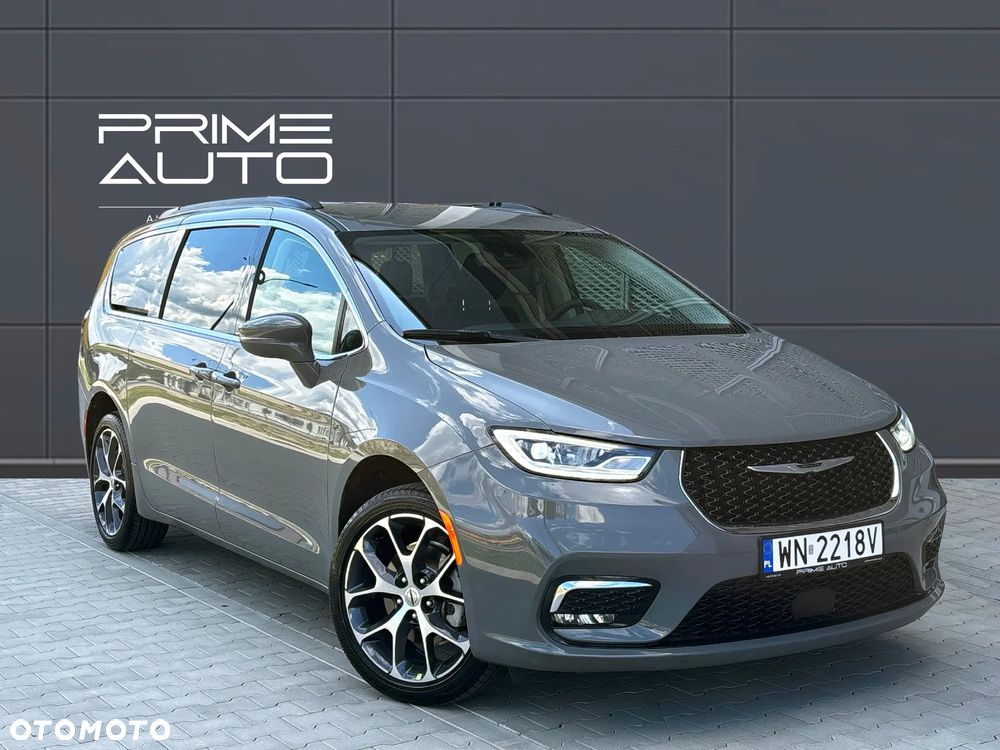 Chrysler Pacifica - 8