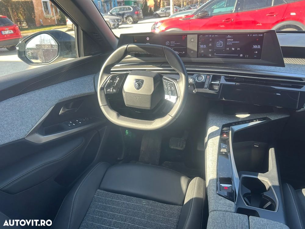 Peugeot 3008 1.2 Hybrid 145 e-DCS6 Allure - 16