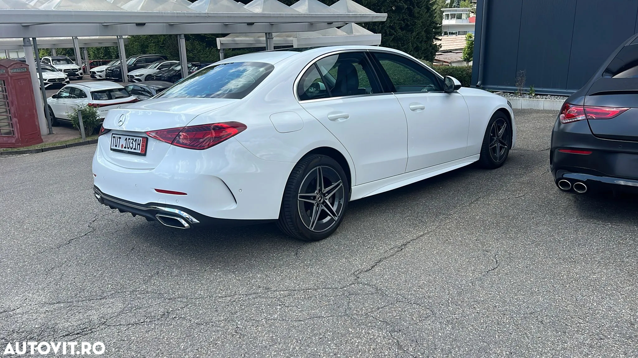 Mercedes-Benz E - 5