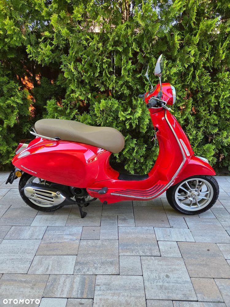 Piaggio Vespa - 2