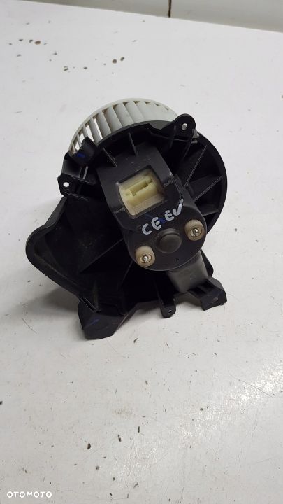 wentylator dmuchawa Opel Adam Corsa E - 2