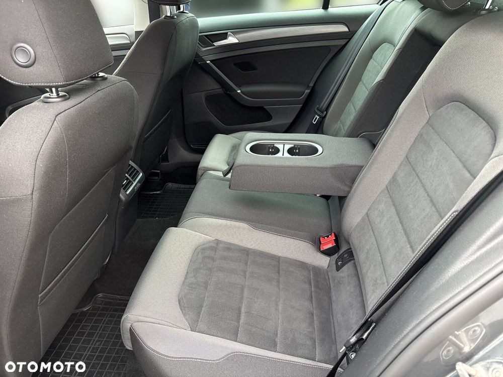 Volkswagen Golf 1.5 TSI BMT Comfortline - 13