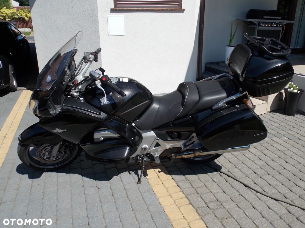 Honda ST - 2