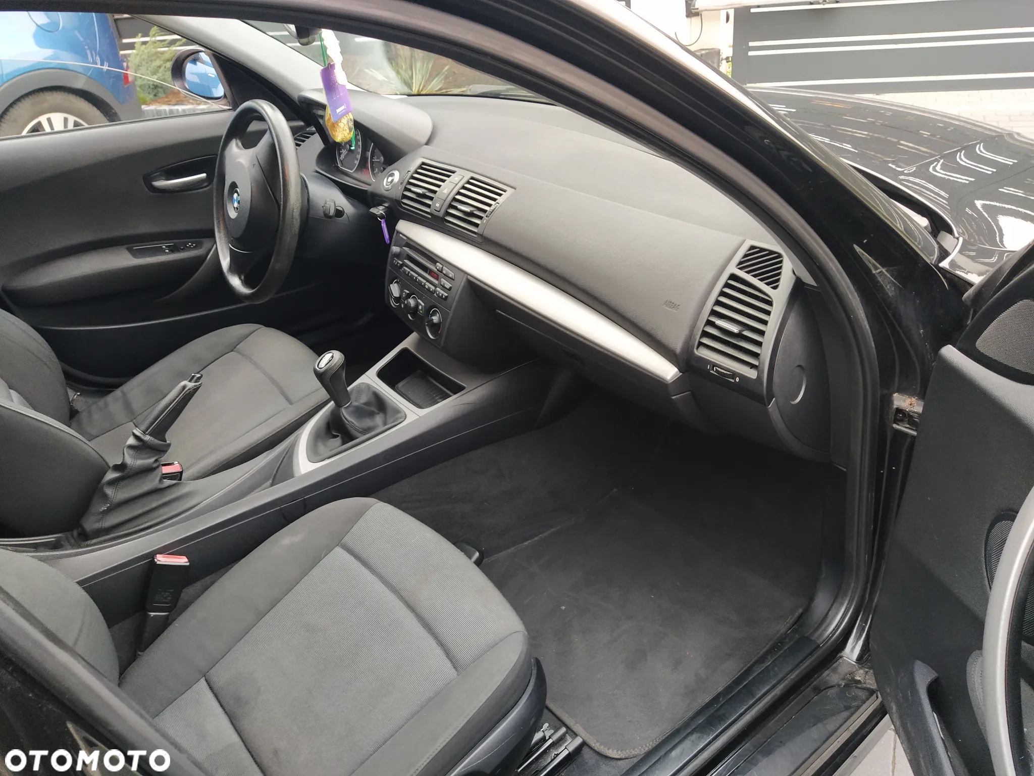 BMW Seria 1 116i - 8