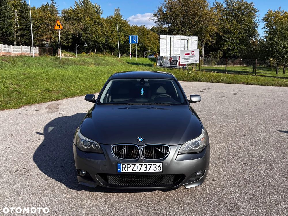 BMW Seria 5 523i - 2