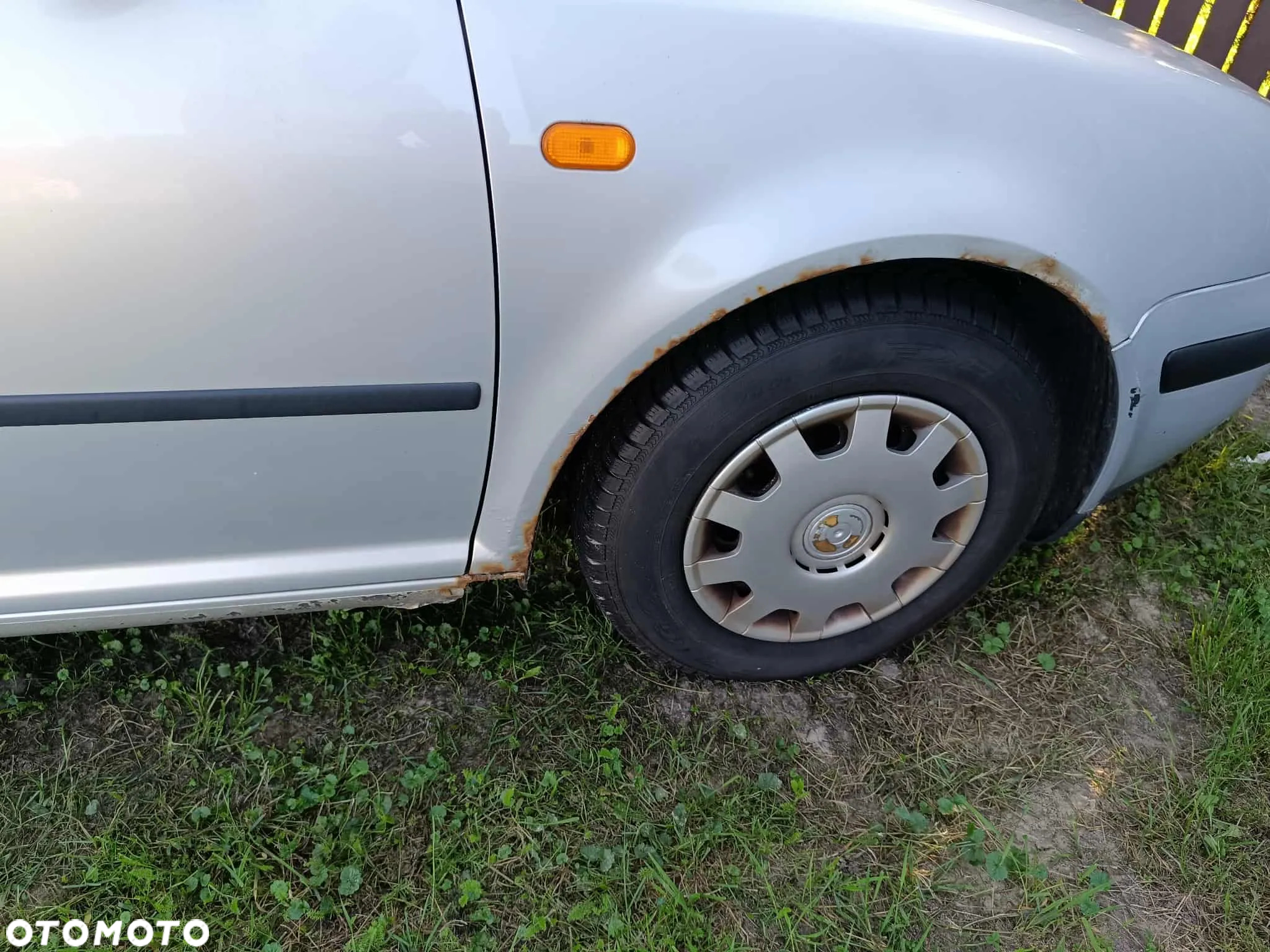 Volkswagen Golf 1.6 - 10