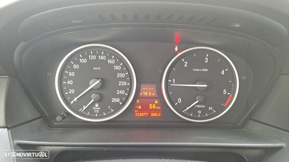 BMW 520 d Executive - 35