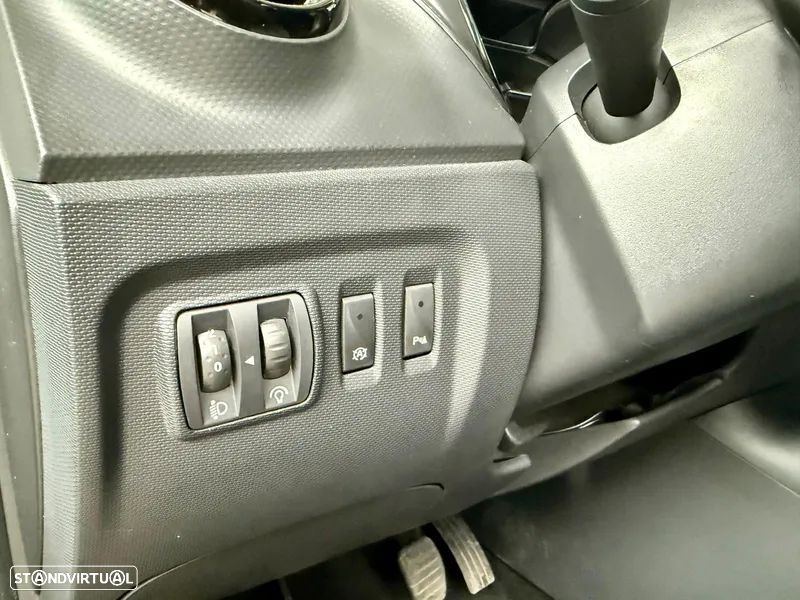 Renault Captur 1.5 dCi Exclusive - 20