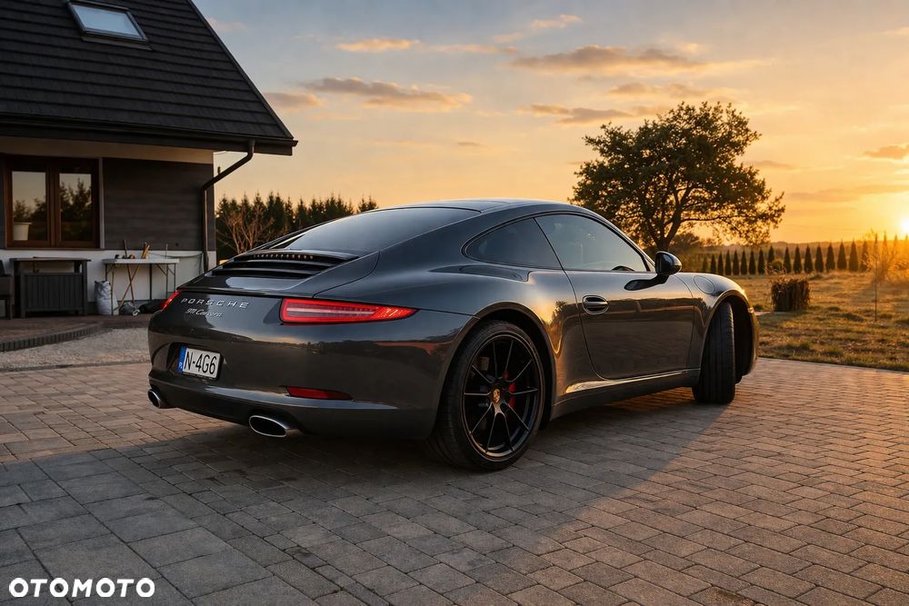 Porsche 911 Carrera PDK - 18