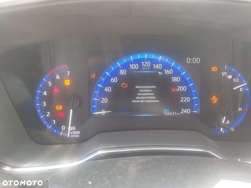 Toyota Corolla 1.8 Comfort - 31