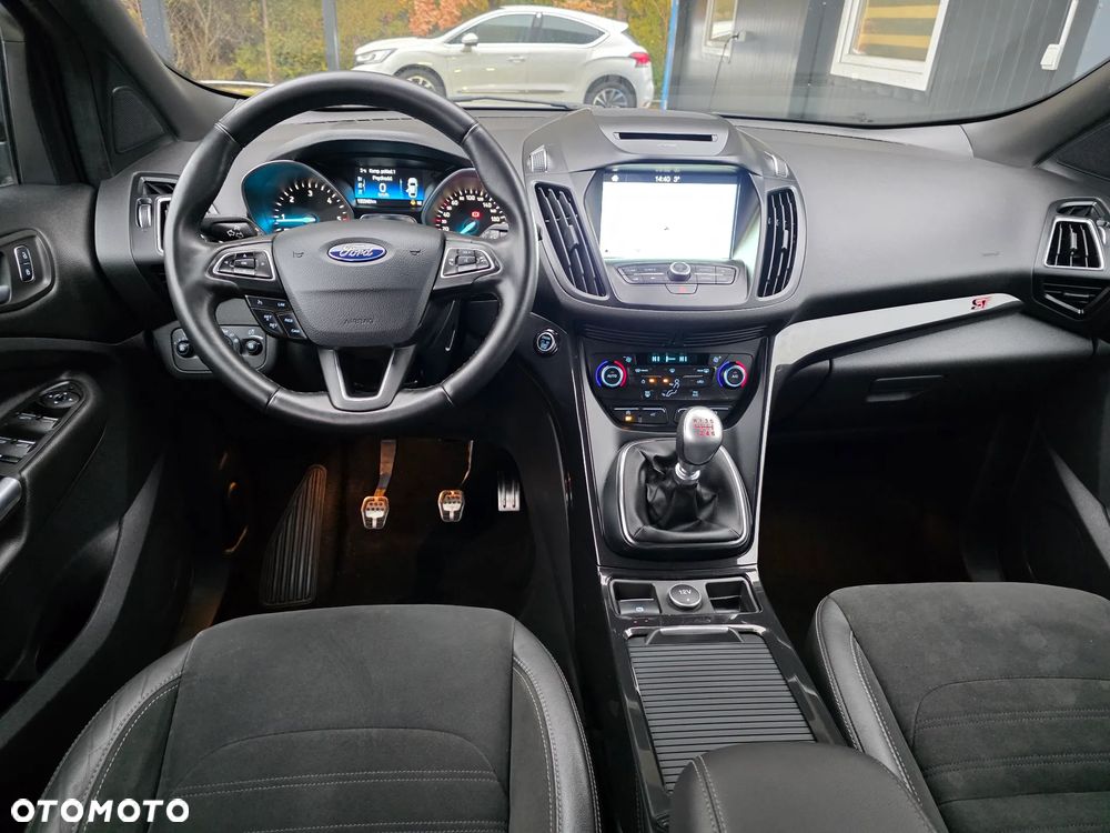 Ford Kuga 2.0 TDCi FWD ST-Line - 25