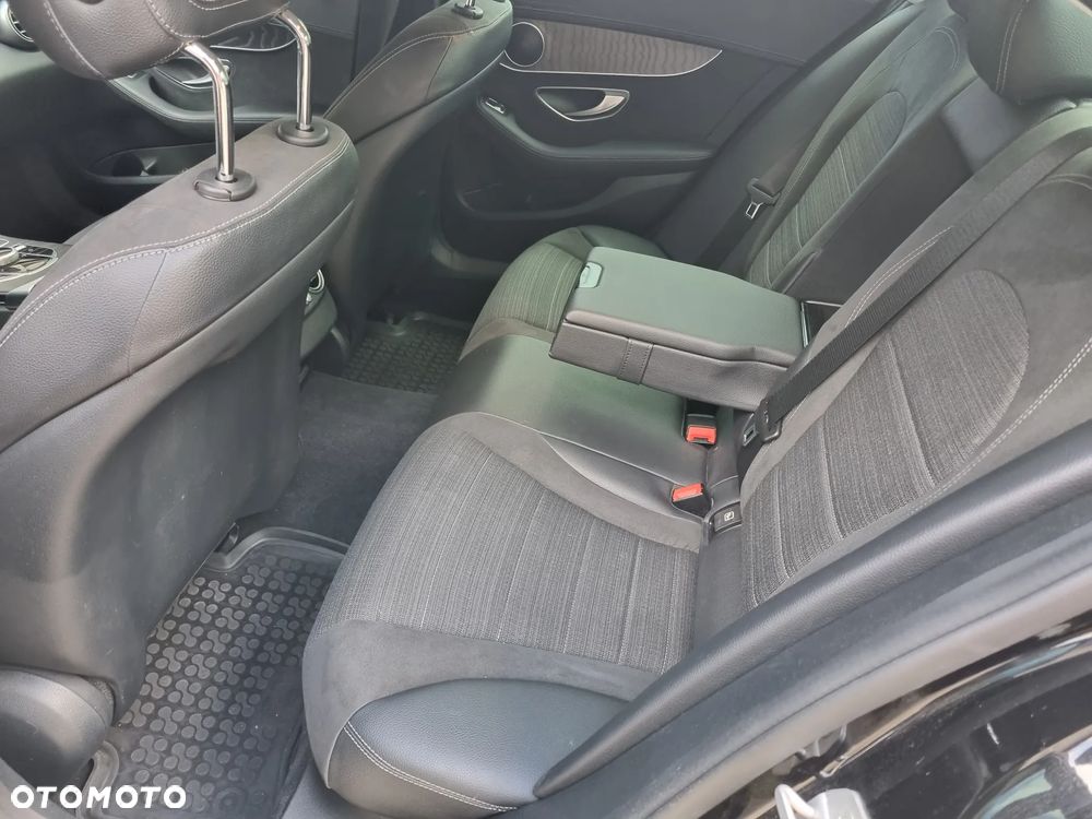 Mercedes-Benz Klasa C 200 (BlueTEC) d 7G-TRONIC - 7