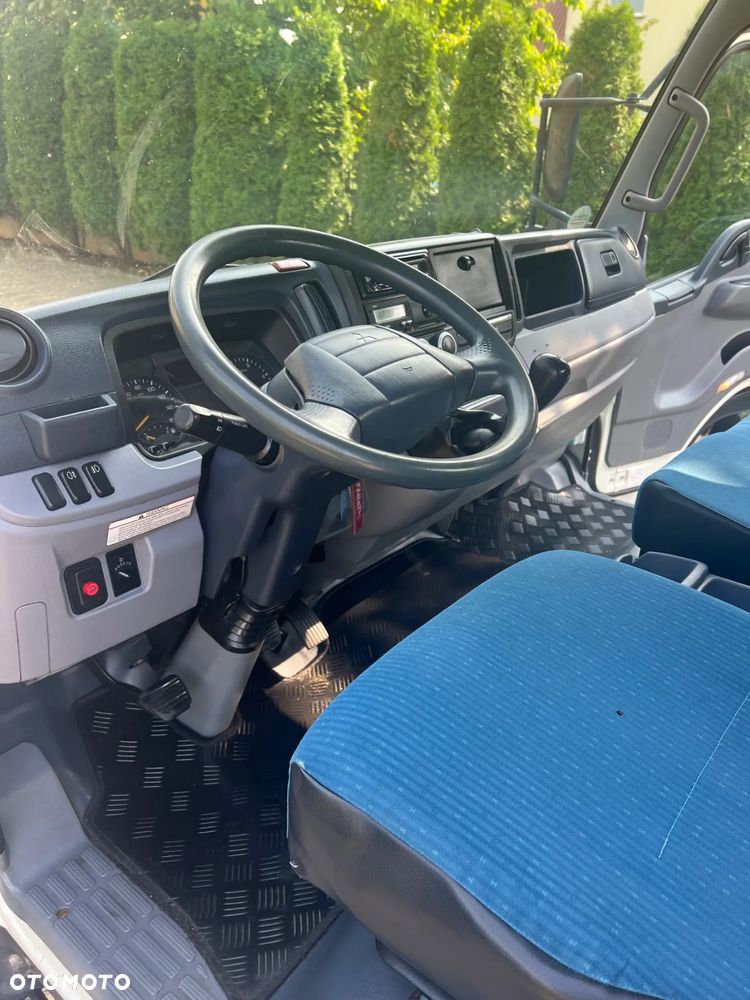 Mitsubishi FUSO CANTER - 3