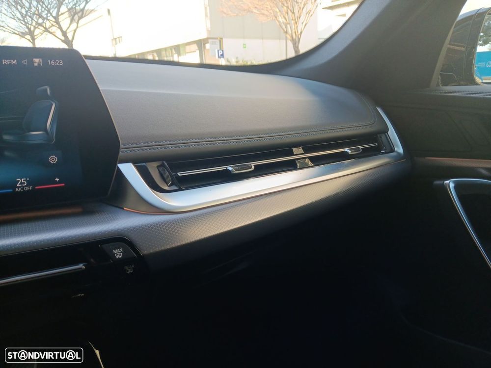 BMW iX1 xDrive30 Pack Desportivo M - 20