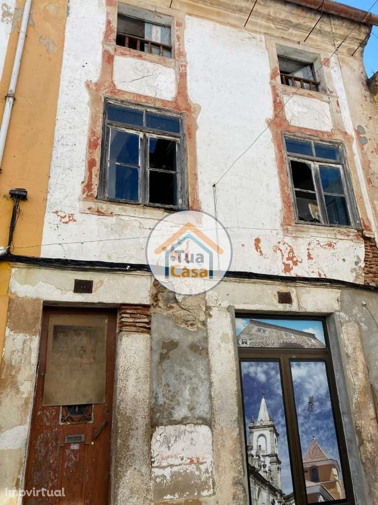 Prédio para Investimento no Centro de Portalegre – 3 Pisos, 254m2 - Grande imagem: 3/18