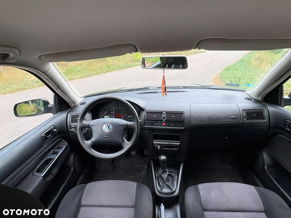Volkswagen Golf - 7