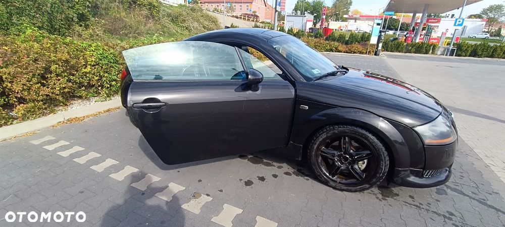 Audi TT Coupé 1.8T Quattro - 10