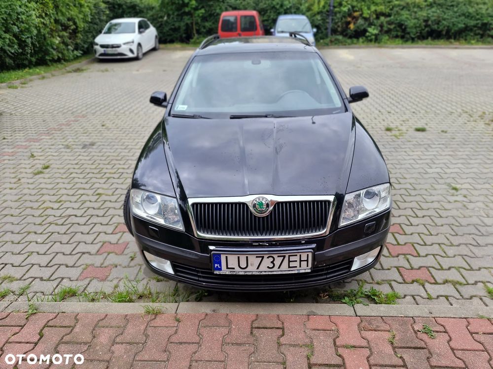 Skoda Octavia - 2