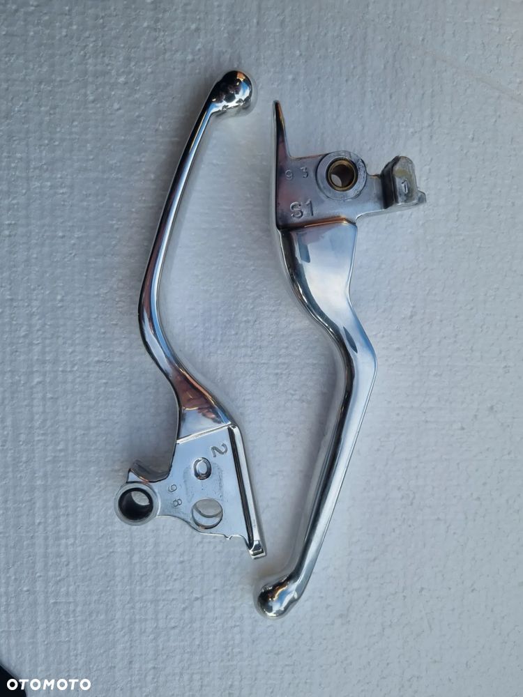 Klamki dźwignie  sprzęgła hamulca Harley Davidson Softail 2018+ - 2