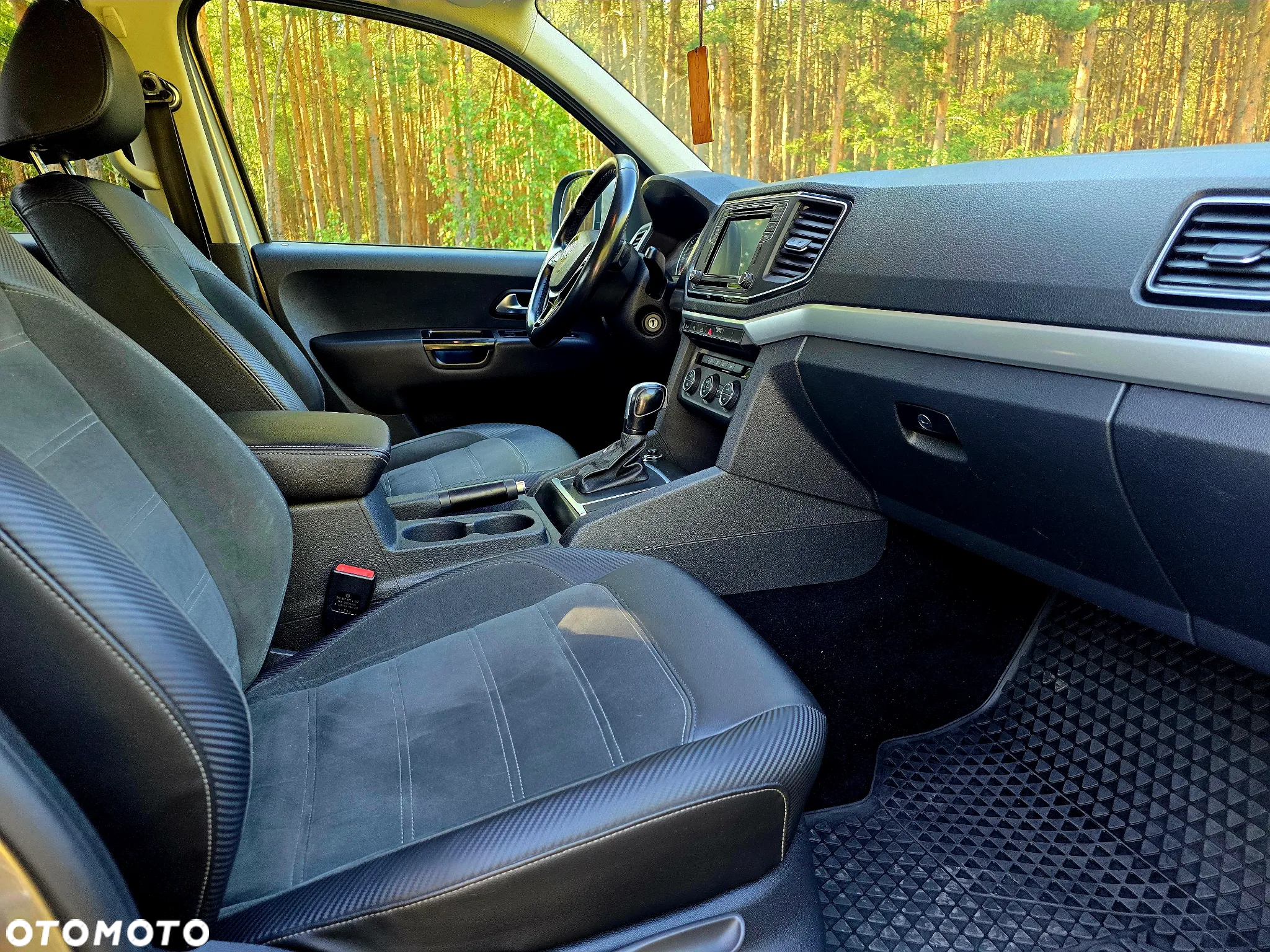 Volkswagen Amarok 3.0 V6 TDI 4Mot Highline - 17
