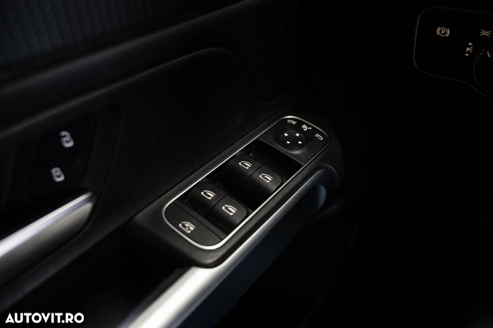 Mercedes-Benz GLB 220 d 8G-DCT Progressive - 25