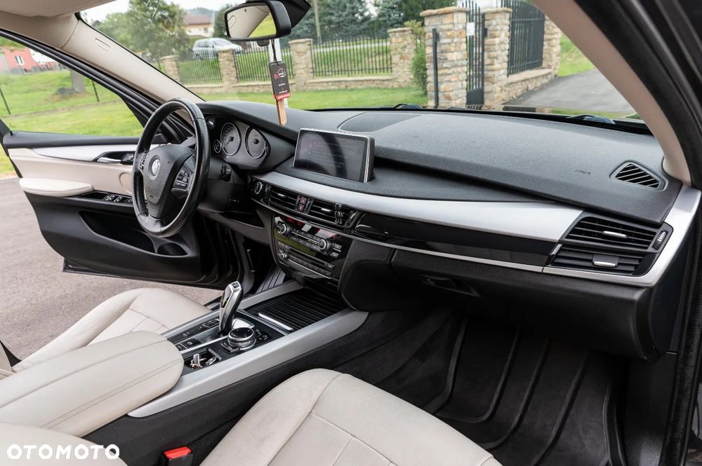 BMW X5 xDrive25d - 18