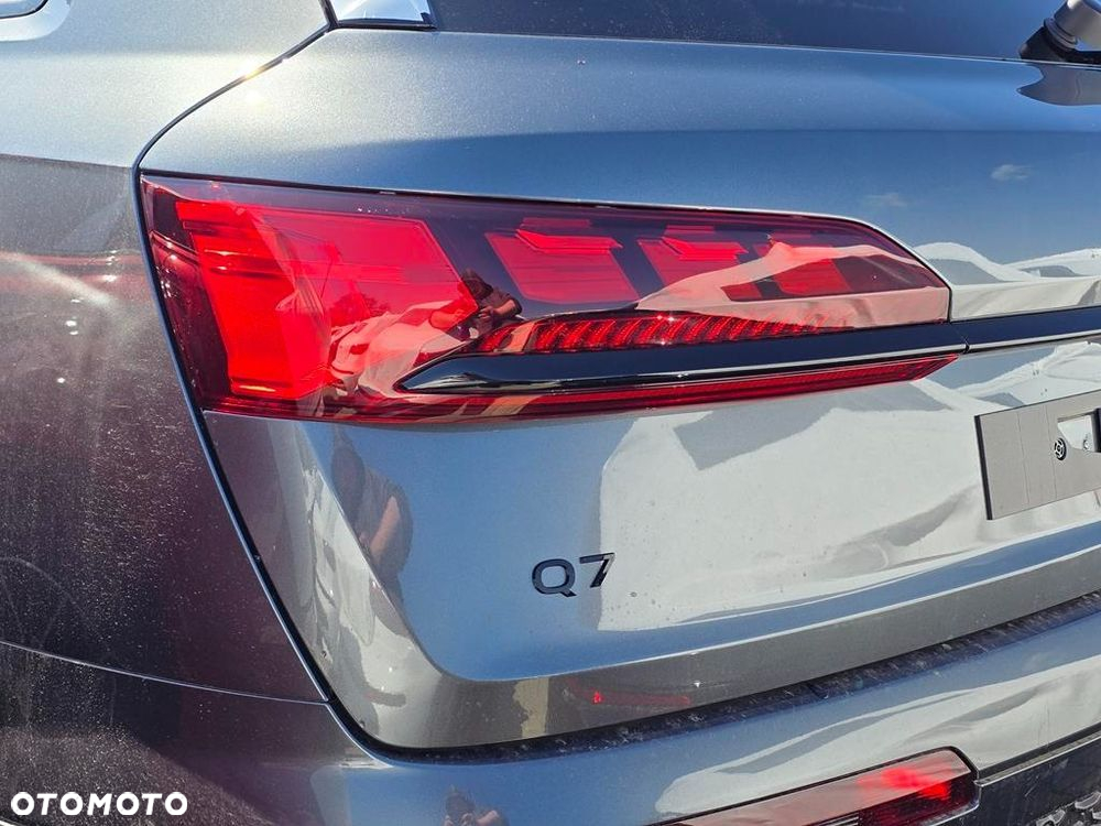 Audi Q7 ver-50-tdi-mhev-quattro-s-line-tiptr - 12