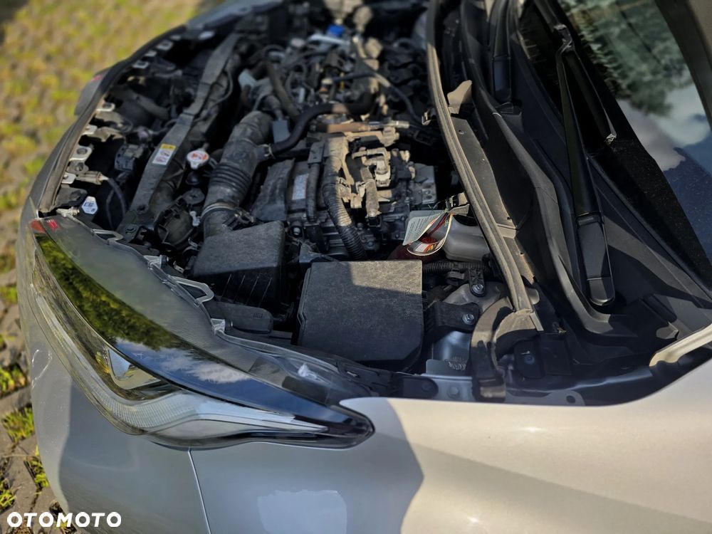 Toyota Yaris Hybrid 1.5 Comfort - 33