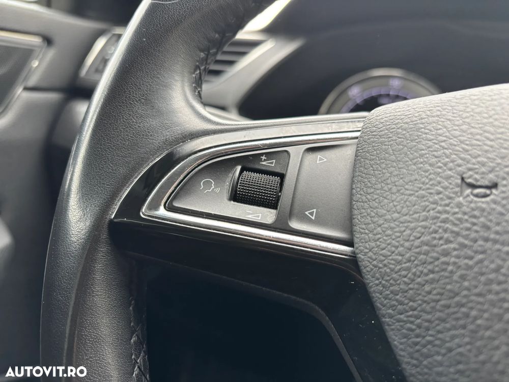 Skoda Superb 2.0 TDI DSG Style - 17