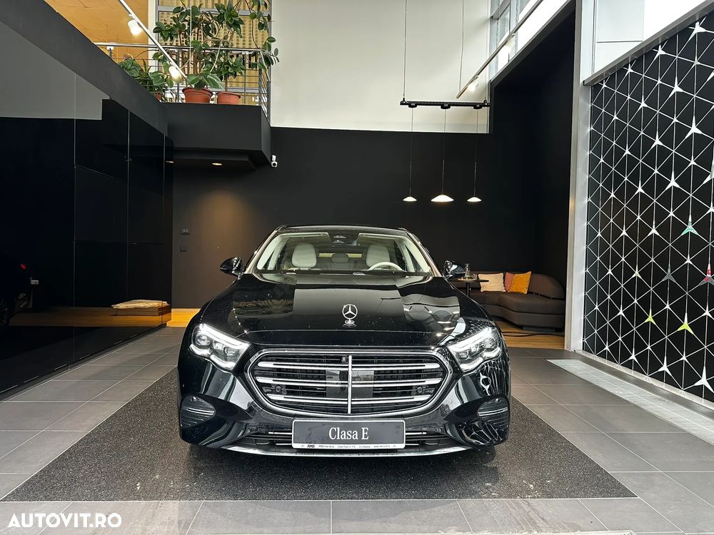 Mercedes-Benz E 200 MHEV 4MATIC Aut. - 2