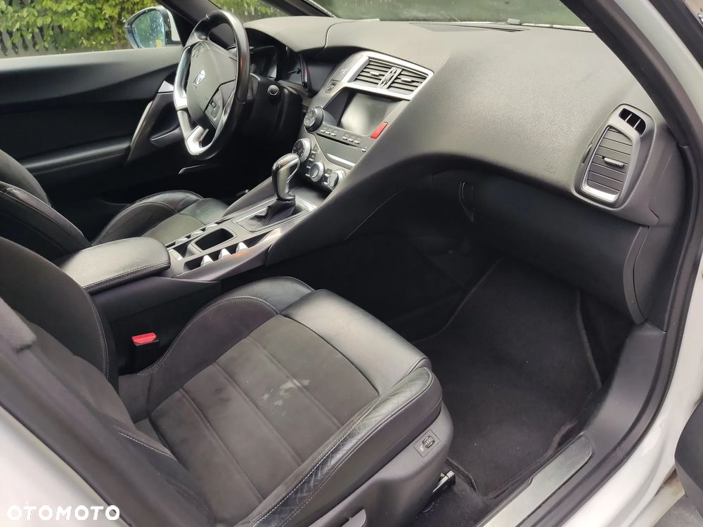 Citroën DS5 1.6 THP Chic S&S EAT6 - 34