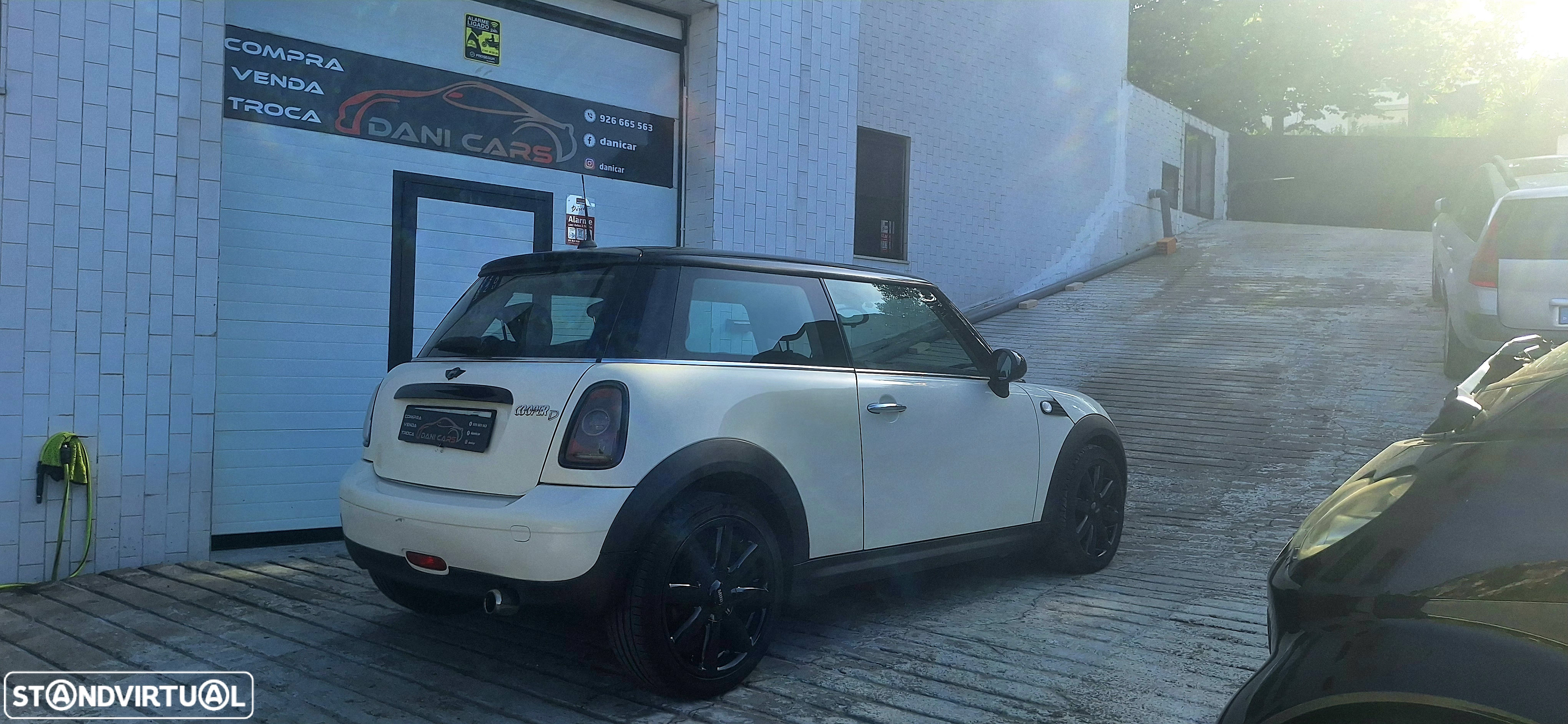 MINI 3 Portas Cooper D - 6