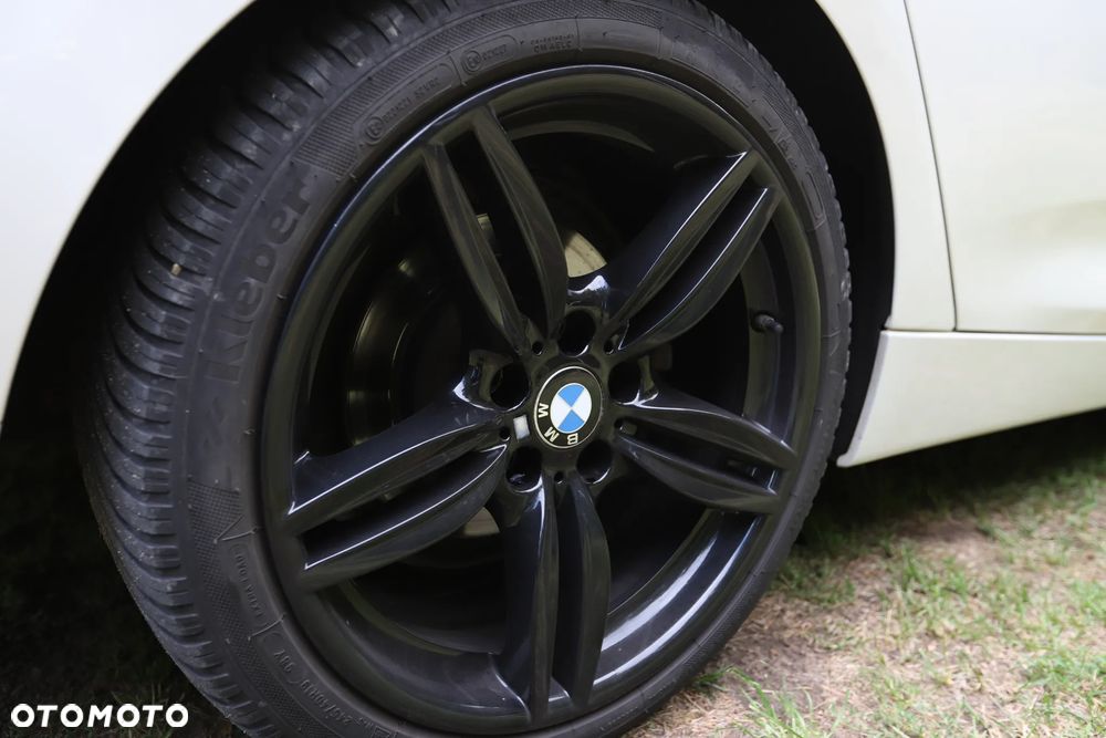 BMW 3GT - 7