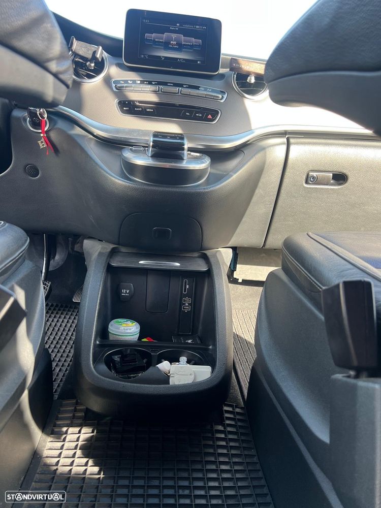 Mercedes-Benz V 220 d Longo Avantgarde Aut. - 19