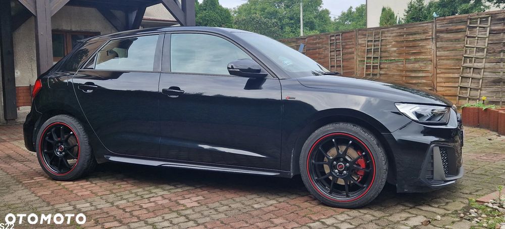 Audi A1 Sportback 30 TFSI S Line - 4
