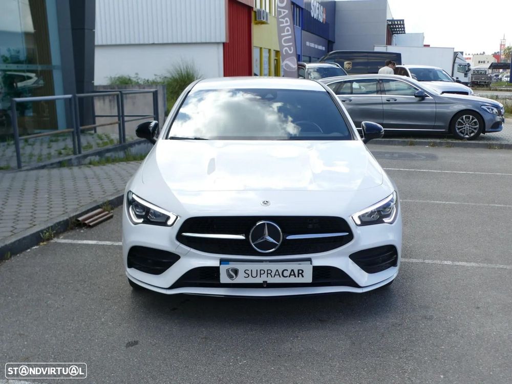 Mercedes-Benz CLA 250 e Shooting Brake AMG Line - 3