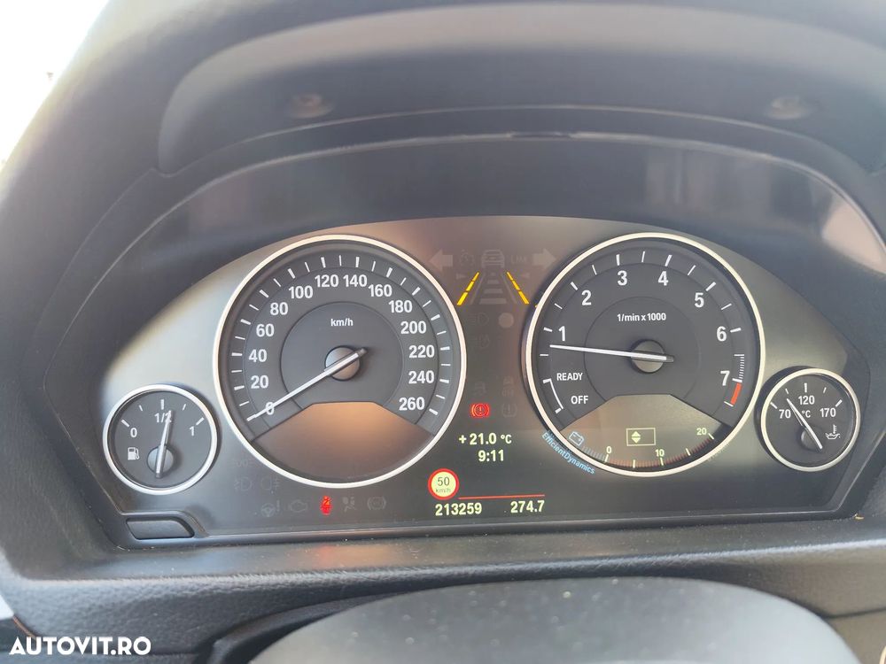 BMW Seria 3 320i xDrive - 6
