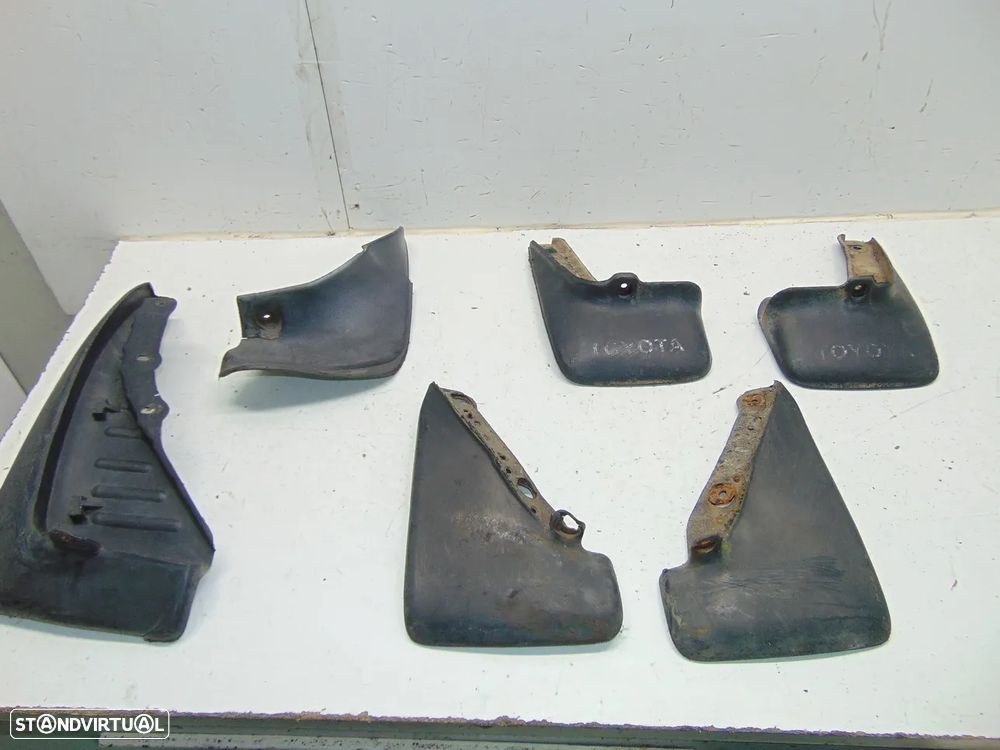 Toyota Palas roda - 2